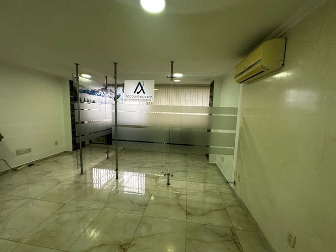 Oficina en arriendo en Centro, Bucaramanga, 31 m² · foto 2 de 5