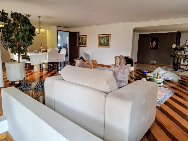 Apartamento en venta en El Poblado, Medellín 4