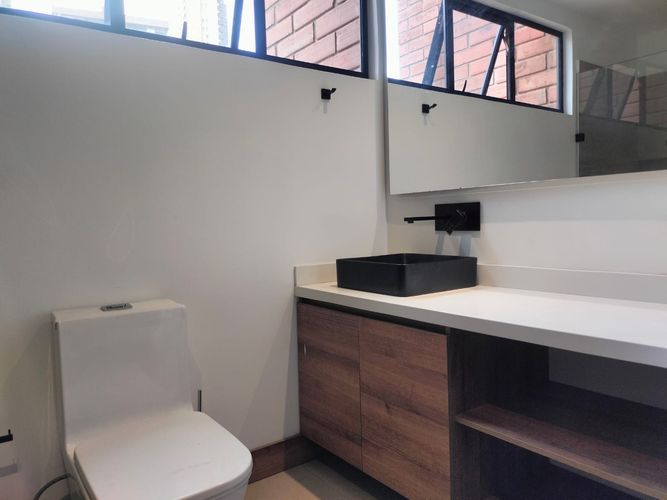 Apartamento de 3 alcobas en arriendo en El Poblado, Medellín, 188 m² · foto 18 de 19