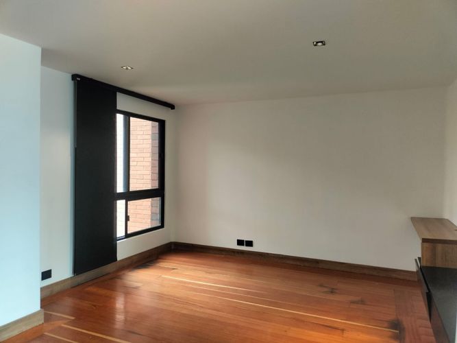 Apartamento de 3 alcobas en arriendo en El Poblado, Medellín, 188 m² · foto 12 de 19