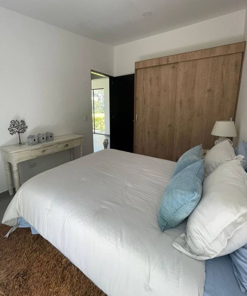 Casa de 3 alcobas en venta en Las Garzonas, Marinilla, 210 m² · foto 17 de 23