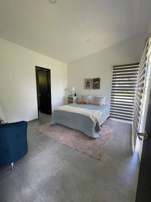 Casa de 3 alcobas en venta en Las Garzonas, Marinilla, 210 m² · foto 21 de 23