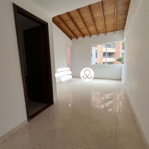 Apartamento de 3 alcobas en venta en San Lucas, Medellín, 300 m² · foto 7 de 23