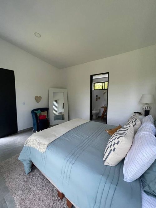 Casa de 3 alcobas en venta en Las Garzonas, Marinilla, 210 m² · foto 22 de 23