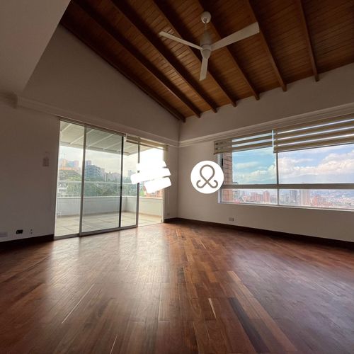 Apartamento de 3 alcobas en venta en San Lucas, Medellín, 300 m² · foto 8 de 23