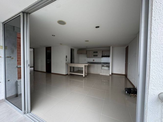 Apartamento de 2 alcobas en venta en Las Cometas, Envigado, 75 m² · foto 15 de 24