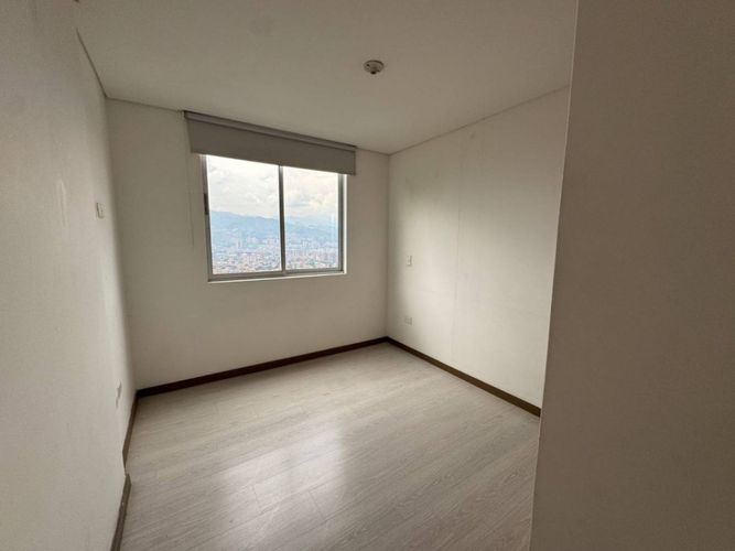 Apartamento de 2 alcobas en venta en Las Cometas, Envigado, 75 m² · foto 17 de 24