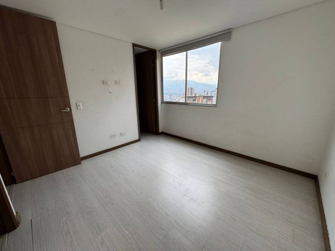 Apartamento de 2 alcobas en venta en Las Cometas, Envigado, 75 m² · foto 24 de 24