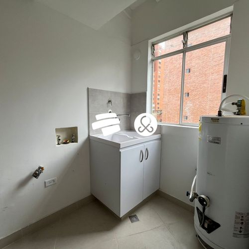 Apartamento de 3 alcobas en venta en San Lucas, Medellín, 300 m² · foto 21 de 23