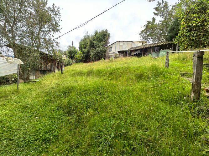 Casa de 5 alcobas en venta en Prados Del Mirador, Zipaquirá, 800 m² · foto 2 de 15