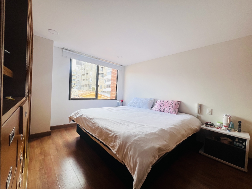 Apartamento en venta en La Carolina, Bogotá · foto 5 de 14