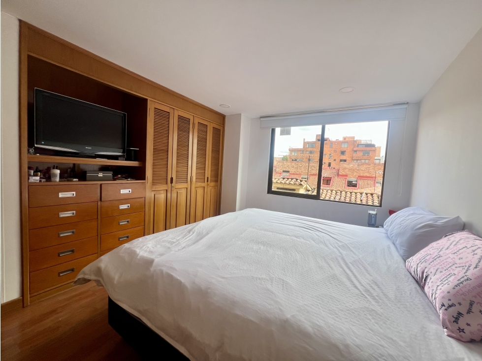 Apartamento en venta en La Carolina, Bogotá · foto 7 de 14