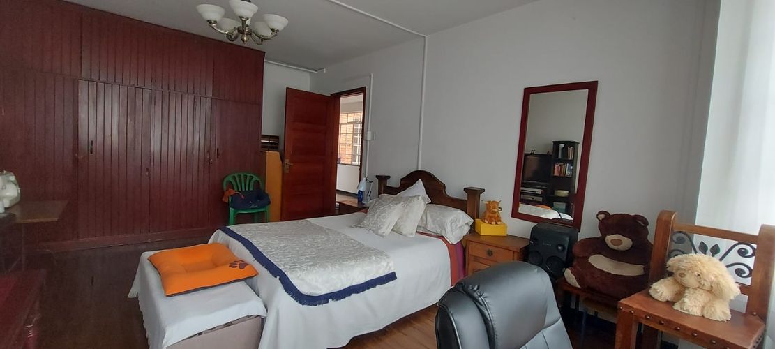 Casa de 6 alcobas en venta en Baquero, Bogotá, 406 m² · foto 12 de 24