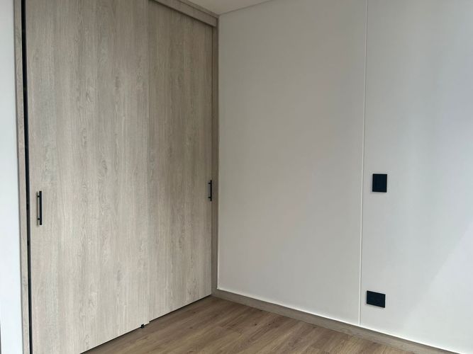 Apartamento de 2 alcobas en arriendo en Loma Benedictinos, Envigado, 97 m² · foto 7 de 16
