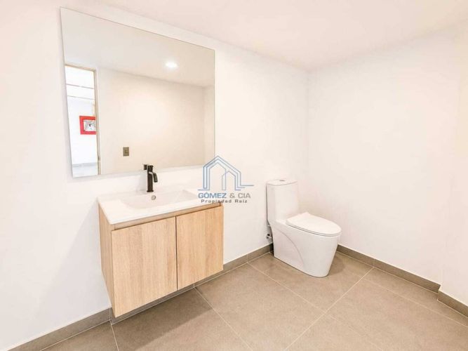 Local en arriendo en Las Acacias, Medellín, 206 m² · foto 4 de 7