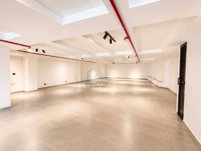Local en arriendo en Las Acacias, Medellín, 206 m² · foto 5 de 7
