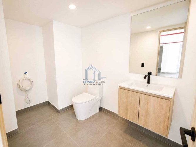Local en arriendo en Las Acacias, Medellín, 206 m² · foto 7 de 7
