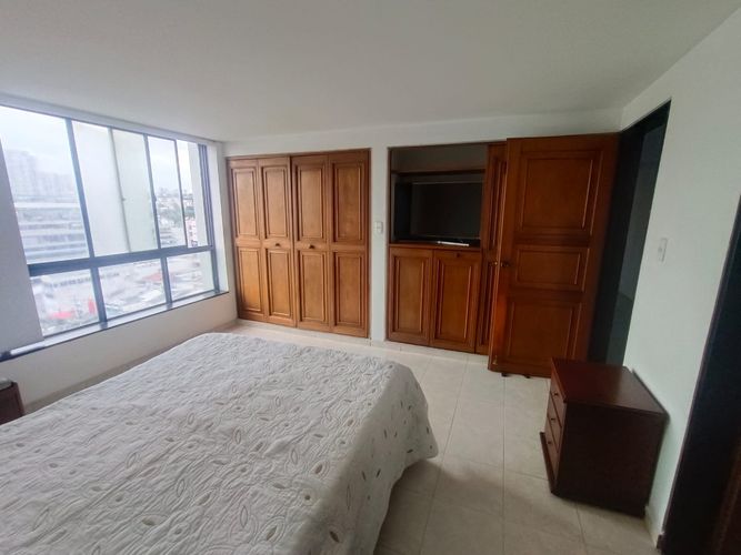 Apartamento de 3 alcobas en venta en Cañaveral, Floridablanca, 131 m² · foto 10 de 20