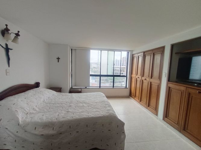Apartamento de 3 alcobas en venta en Cañaveral, Floridablanca, 131 m² · foto 11 de 20