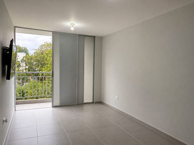 Apartamento de 2 alcobas en venta en Portanova, Piedecuesta, 60 m² · foto 3 de 11