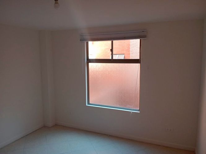 Apartamento de 2 alcobas en arriendo en Laureles, Medellín, 93 m² · foto 3 de 18