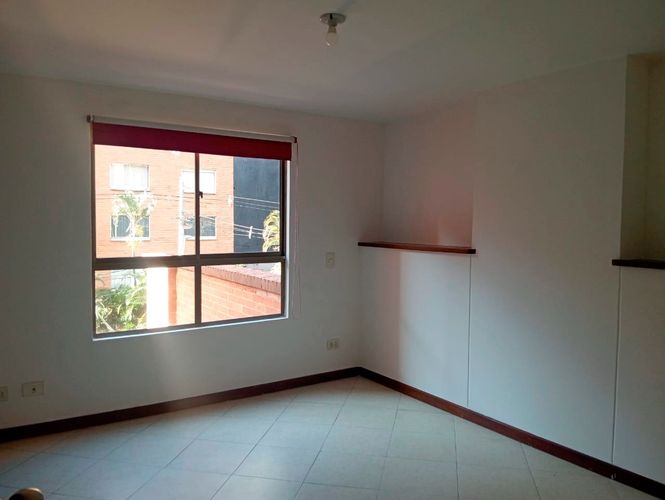 Apartamento de 2 alcobas en arriendo en Laureles, Medellín, 93 m² · foto 7 de 18