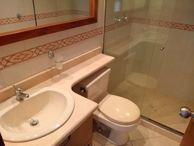 Apartamento de 2 alcobas en arriendo en Laureles, Medellín, 93 m² · foto 14 de 18