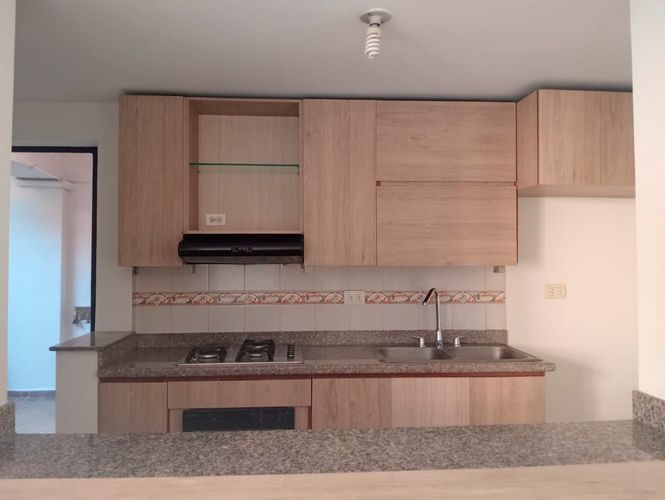Apartamento de 2 alcobas en arriendo en Laureles, Medellín, 93 m² · foto 12 de 18