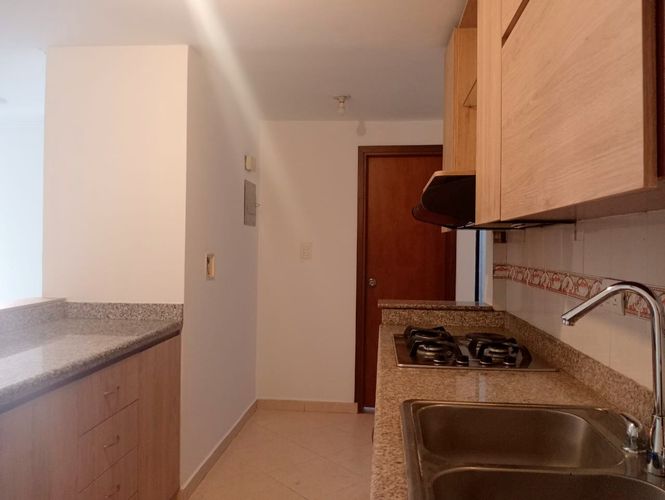 Apartamento de 2 alcobas en arriendo en Laureles, Medellín, 93 m² · foto 15 de 18