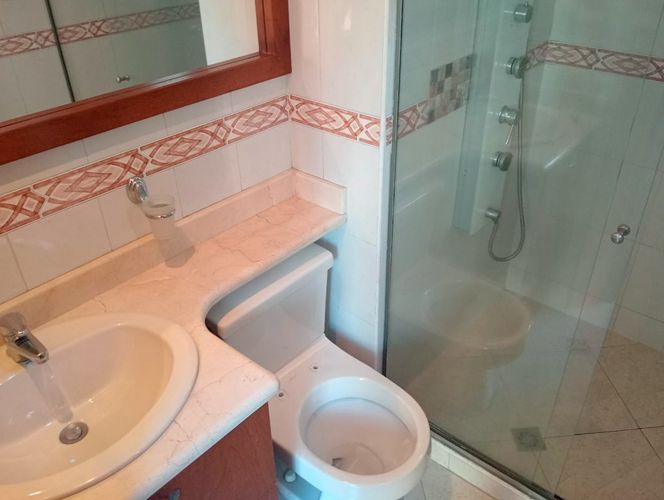 Apartamento de 2 alcobas en arriendo en Laureles, Medellín, 93 m² · foto 11 de 18