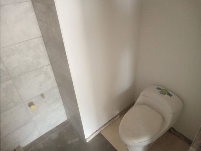 Bodega en arriendo en Caqueta, La Estrella, 240 m² · foto 9 de 9
