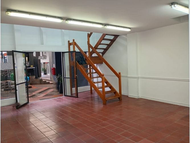 Local en arriendo en Villa Carlota, Medellín, 81 m² · foto 3 de 10