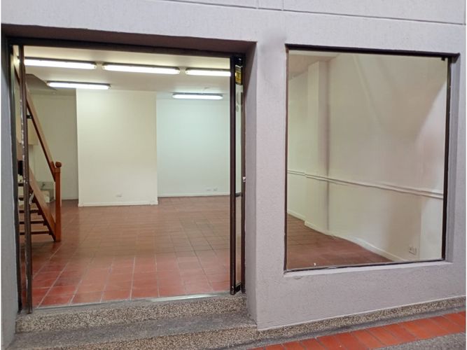 Local en arriendo en Villa Carlota, Medellín, 81 m² · foto 6 de 10