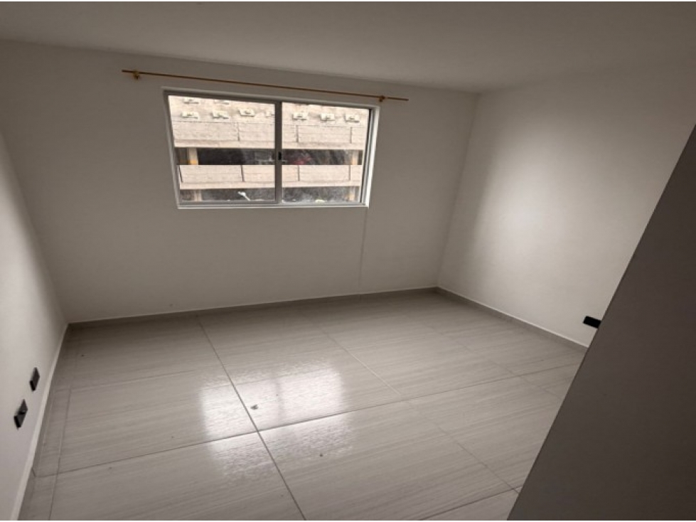 Apartamento en venta en Calasanz, Medellín · foto 4 de 9