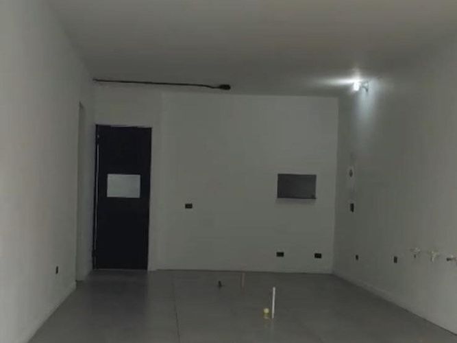 Local en arriendo en El Poblado, Medellín, 50 m² · foto 3 de 4