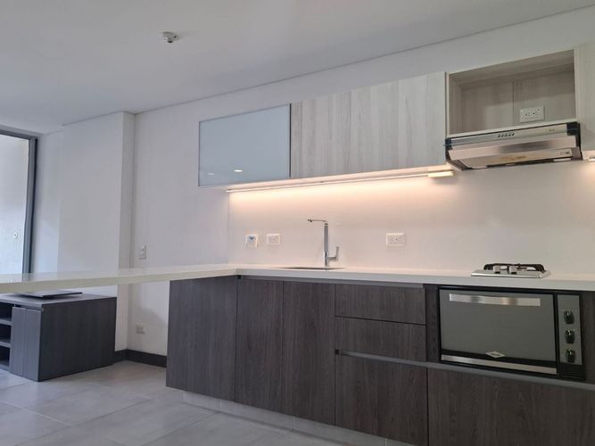 Apartamento de 1 alcoba en arriendo en El Poblado, Medellín, 42 m² · foto 4 de 9