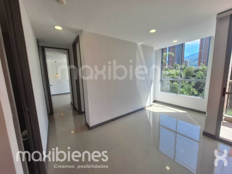 Apartamento en venta en Suramérica, Itagüí · foto 3 de 17