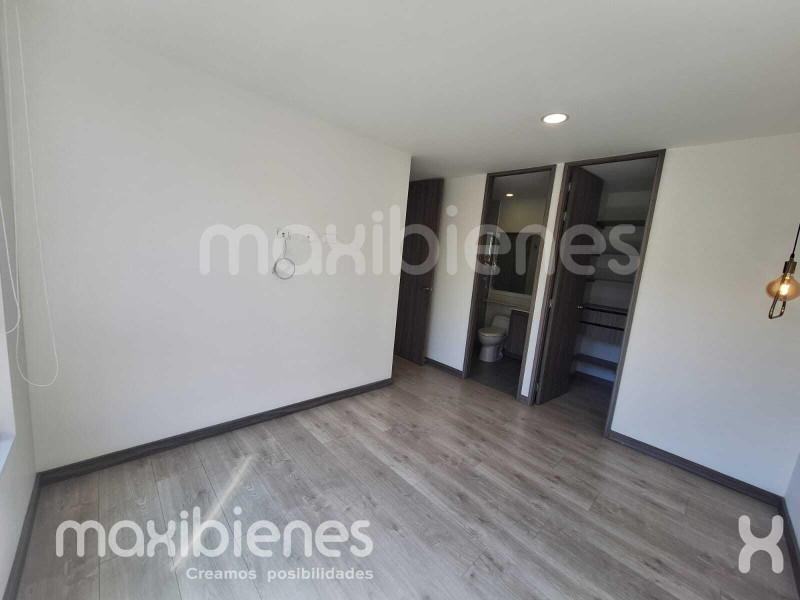 Apartamento en venta en Suramérica, Itagüí · foto 10 de 17