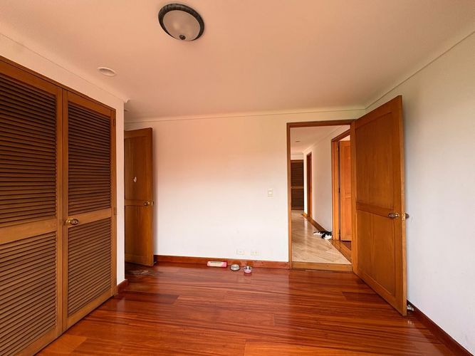 Apartamento de 4 alcobas en venta en La Florida, Medellín, 242 m² · foto 12 de 19