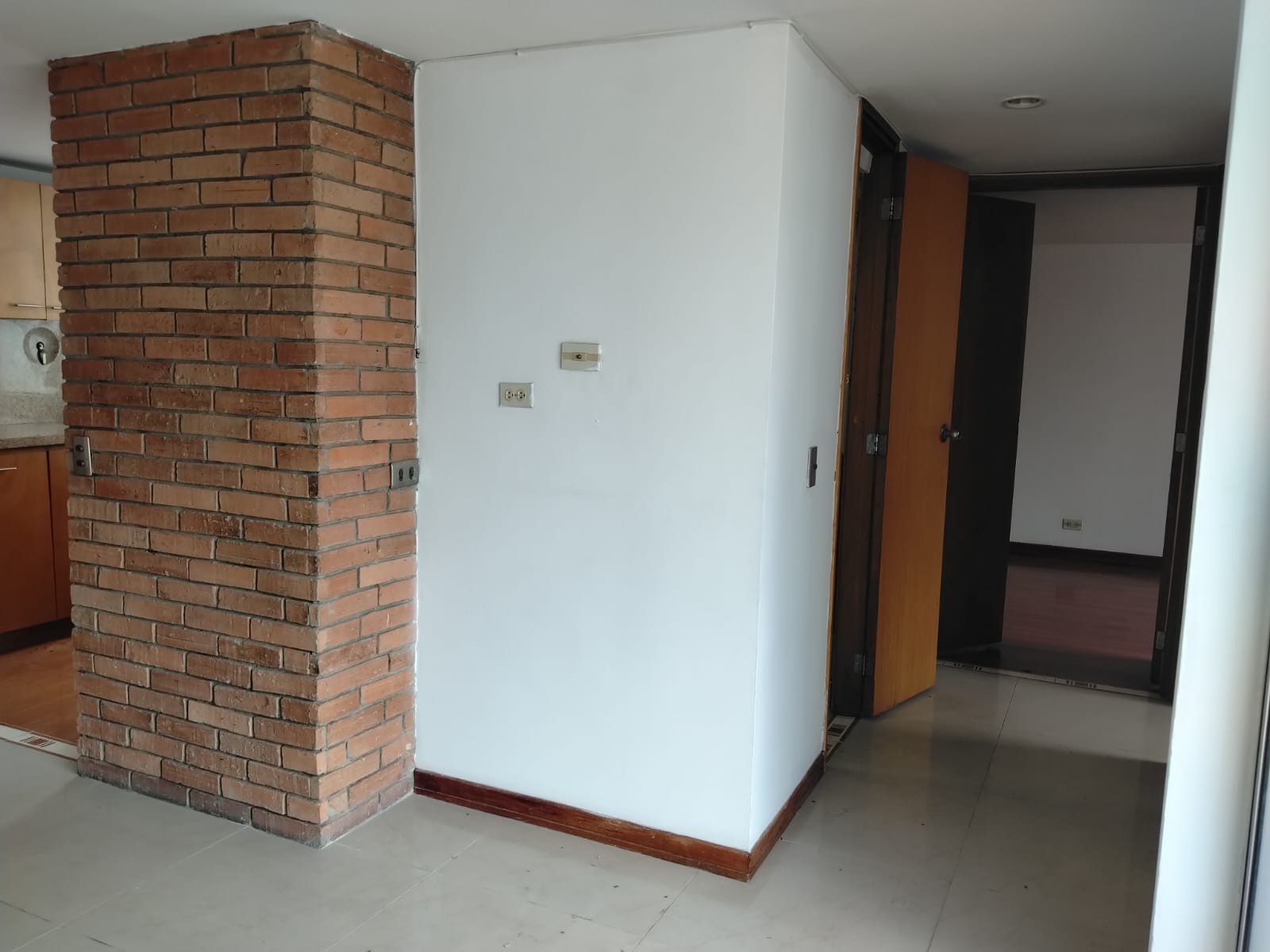 Apartamento en arriendo en El Poblado, Medellín · foto 7 de 16