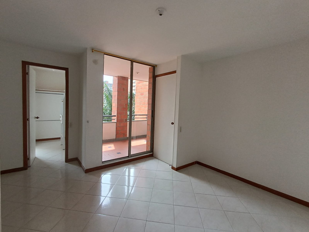 Apartamento en arriendo en Belén, Medellín · foto 9 de 24