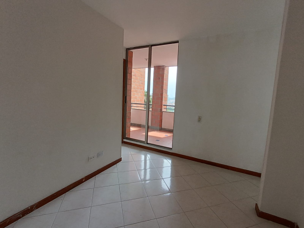 Apartamento en arriendo en Belén, Medellín · foto 17 de 24
