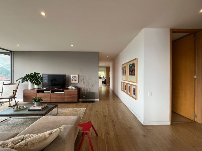 Apartamento de 3 alcobas en venta en El Poblado, Medellín, 267 m² · foto 5 de 20