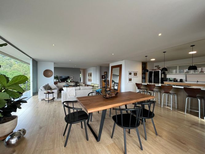 Apartamento de 3 alcobas en venta en El Poblado, Medellín, 267 m² · foto 6 de 20