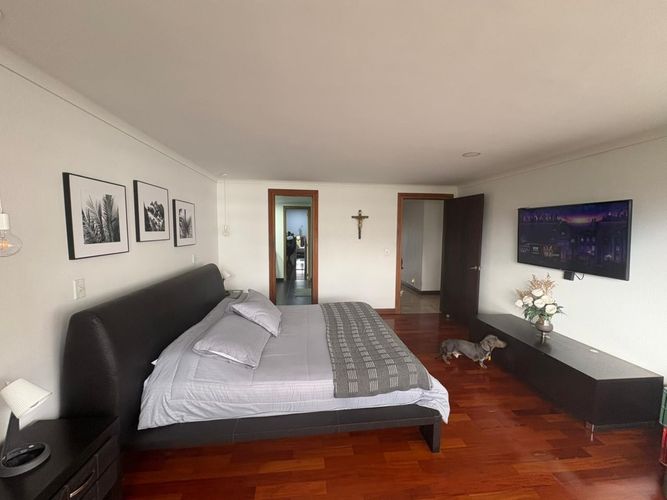 Apartamento de 4 alcobas en venta en San Lucas, Medellín, 280 m² · foto 15 de 24