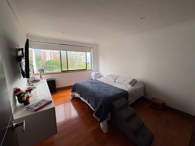 Apartamento de 4 alcobas en venta en San Lucas, Medellín, 280 m² · foto 24 de 24