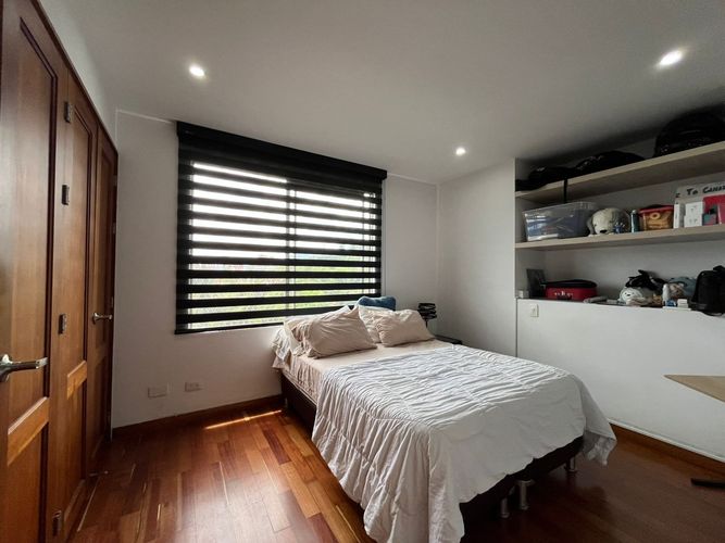 Apartamento de 3 alcobas en venta en El Poblado, Medellín, 215 m² · foto 9 de 19