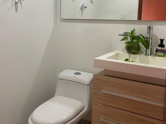 Apartamento de 3 alcobas en venta en El Poblado, Medellín, 125 m² · foto 11 de 14