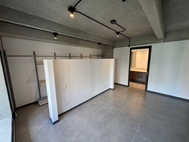 Apartamento en arriendo en El Poblado, Medellín · foto 3 de 21