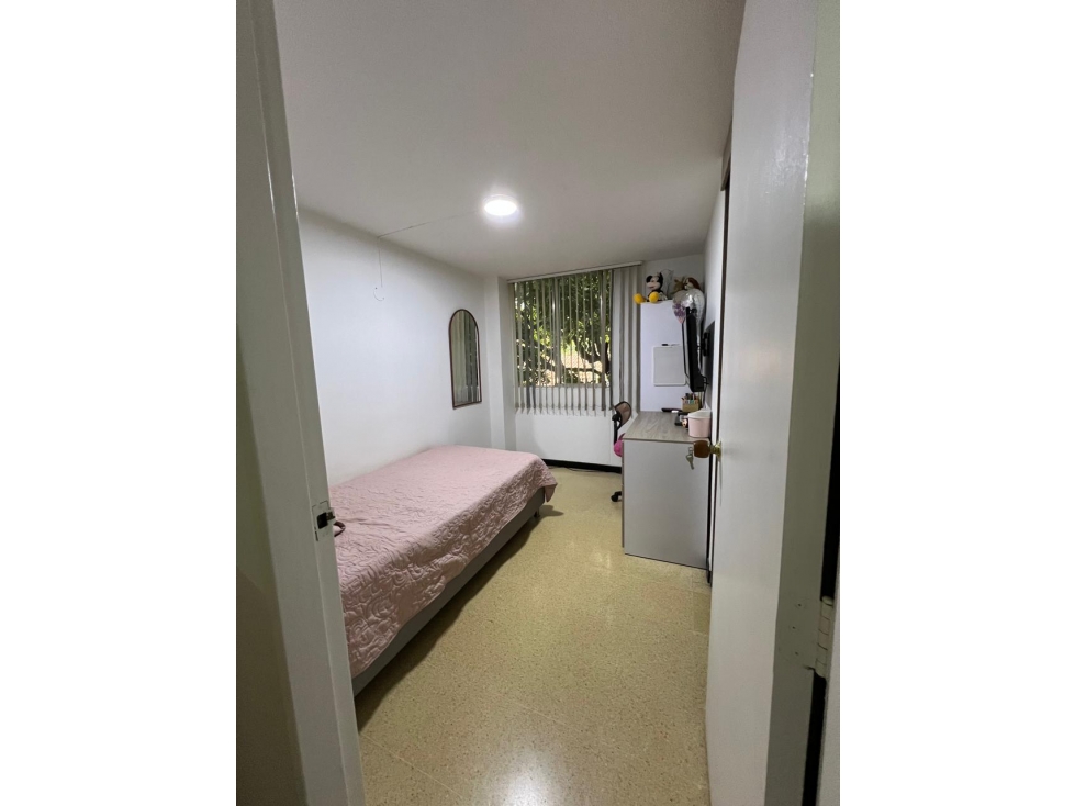 Apartamento en venta en Calasanz, Medellín · foto 11 de 24